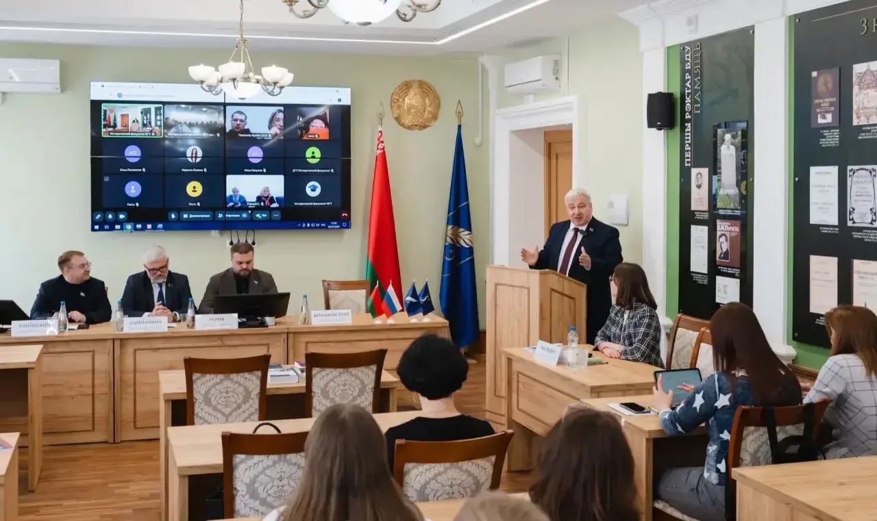 Студенты ДГУ стали лауреатами и призерами IХ Международного российско-белорусского конкурса студенческих научных работ по истории   