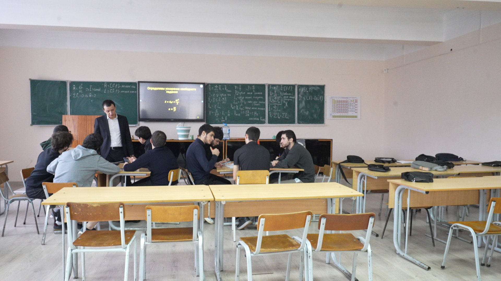 В ДГУ выбрали лучшего молодого преподавателя