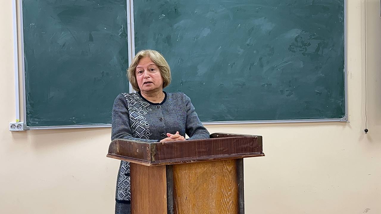 Межвузовская олимпиада прошла на биологическом факультете ДГУ