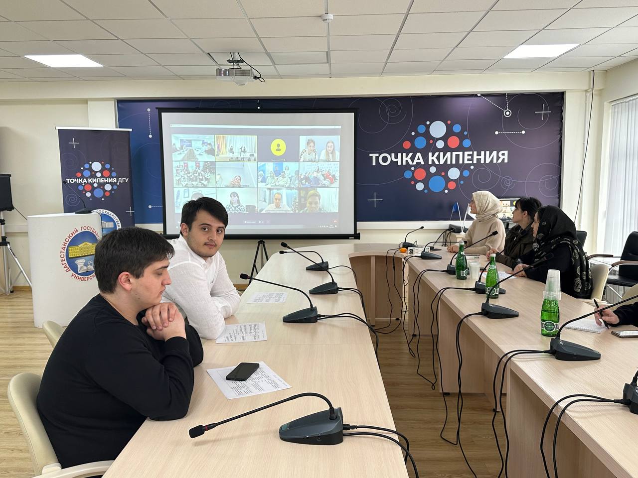 Заместитель Председателя Правительства РФ Дмитрий Чернышенко встретился со студентами 