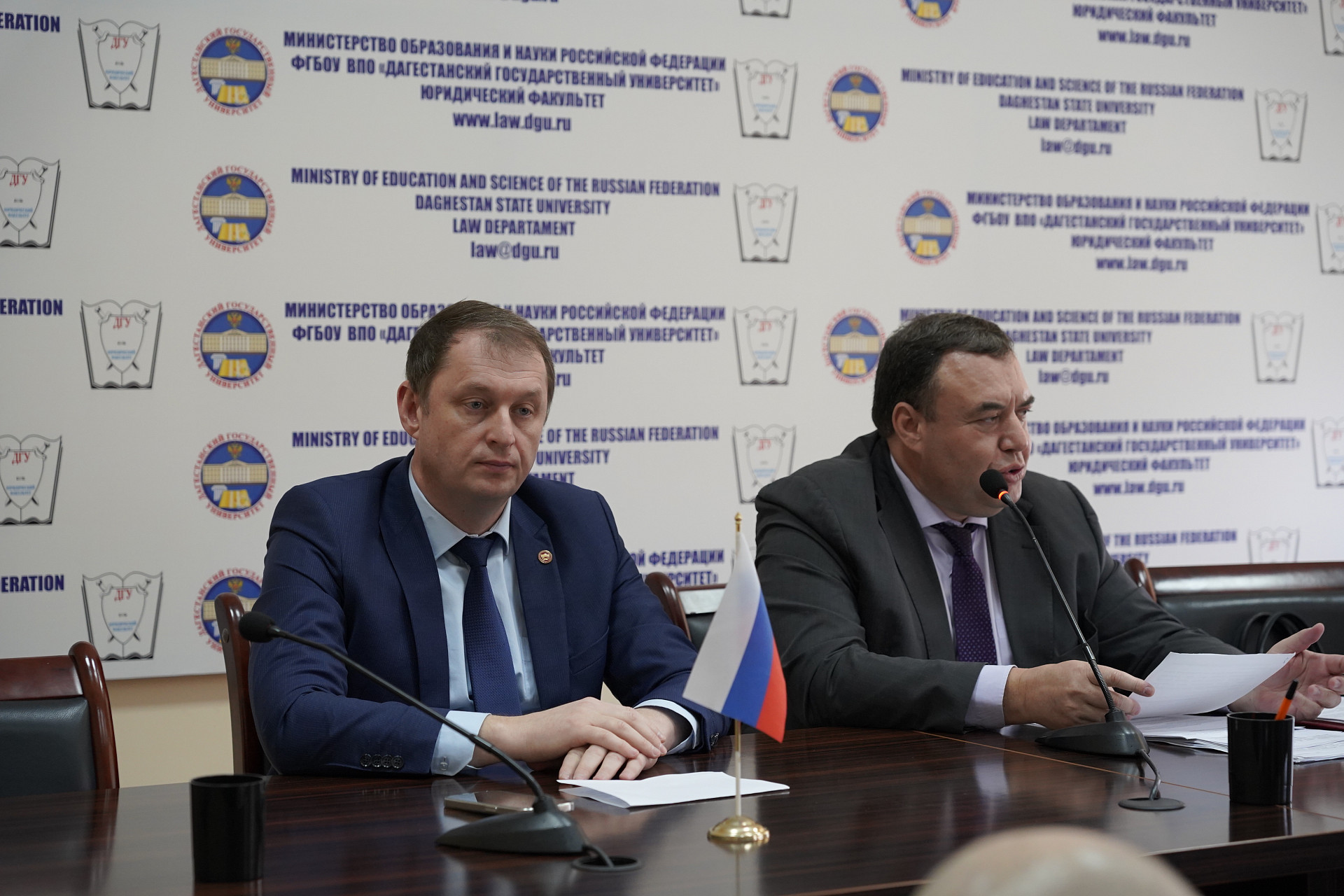 Выборы, доверие и гражданское общество: в ДГУ прошла лекция Александра Брода